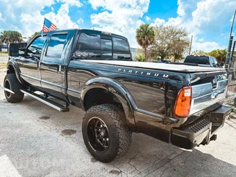2013 Ford Super Duty F-350 Platinum Crew Cab Medium Bed - miniatura 8