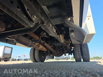 2013 Ford Super Duty F-450 Cab Chassis XL Regular Cab DRW - miniatura 4