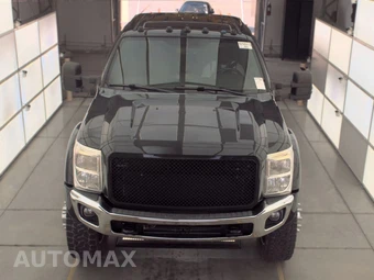 2013 Ford Super Duty F-450 Lariat Crew Cab Long Bed DRW - miniatura 2