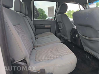 2013 Ford Super Duty F-450 XLT Crew Cab Long Bed DRW - miniatura 16