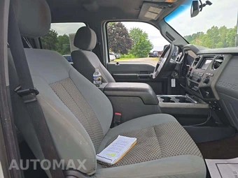2013 Ford Super Duty F-450 XLT Crew Cab Long Bed DRW - miniatura 18