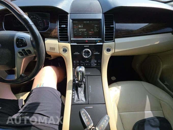 2013 Ford Taurus Limited – miniatura 10