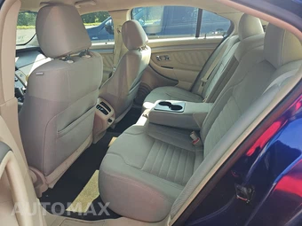 2013 Ford Taurus SE - miniatura 13
