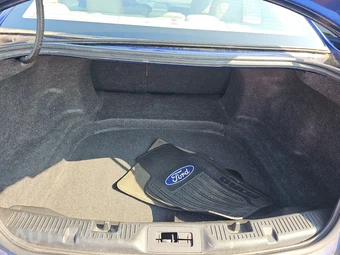 2013 Ford Taurus SE - miniatura 16