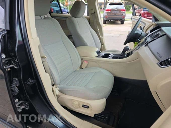 2013 Ford Taurus SE – miniatura 18