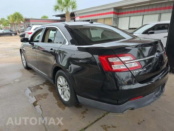 2013 Ford Taurus SE – miniatura 2