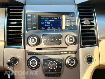 2013 Ford Taurus SEL - miniatura 24
