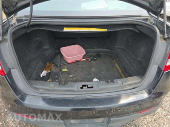 2013 Ford Taurus SEL - miniatura 14