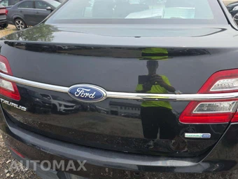 2013 Ford Taurus SEL - miniatura 23