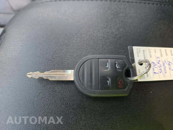 2013 Ford Taurus SEL - miniatura 8