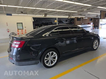 2013 Ford Taurus SEL – miniatura 4