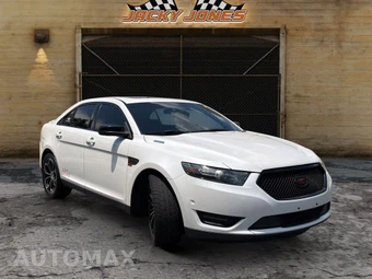 2013 Ford Taurus SHO - miniatura 10