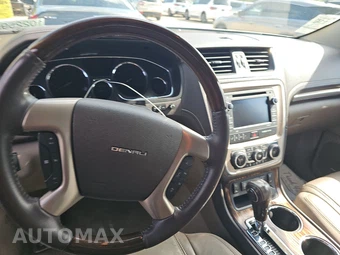 2013 GMC Acadia Denali 5SA – miniatura 11