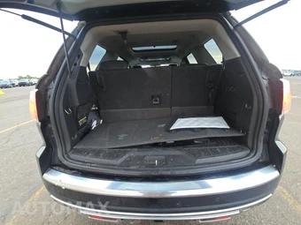 2013 GMC Acadia Denali 5SA - miniatura 17