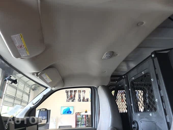 2013 GMC Savana 2500 Cargo Van 1WT 135.0" WB - miniatura 16