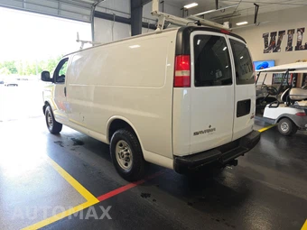 2013 GMC Savana 2500 Cargo Van 1WT 135.0" WB - miniatura 6