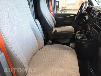 2013 GMC Savana 2500 Cargo Van 1WT 135.0" WB - miniatura 8