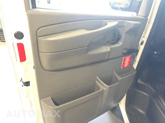 2013 GMC Savana 2500 Cargo Van 1WT 135.0" WB - miniatura 9