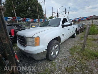 2013 GMC Sierra 1500 SLE Crew Cab Short Bed 3SA