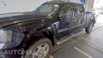 2013 GMC Sierra 2500 Denali HD Crew Cab Medium Bed 5SA