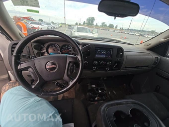 2013 GMC Sierra 2500HD WT Crew Cab Medium Bed 1SA – miniatura 11
