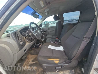 2013 GMC Sierra 2500HD WT Crew Cab Medium Bed 1SA – miniatura 7