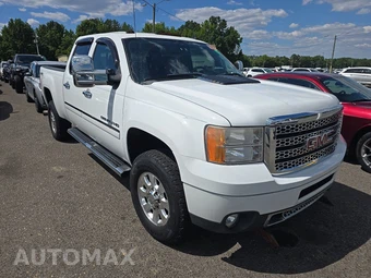 2013 GMC Sierra 3500 Denali HD Crew Cab Medium Bed 5SA - miniatura 3