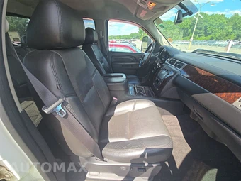 2013 GMC Sierra 3500 Denali HD Crew Cab Medium Bed 5SA - miniatura 8