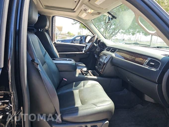 2013 GMC Yukon Denali 1500 5SA - miniatura 8