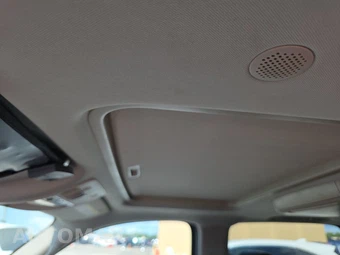 2013 GMC Yukon Denali XL 5SA – miniatura 19