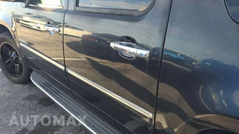 2013 GMC Yukon Denali XL 5SA – miniatura 27