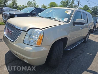 2013 GMC Yukon Denali XL 5SA