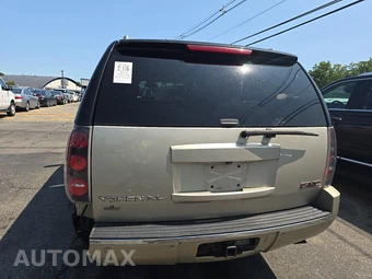 2013 GMC Yukon Denali XL 5SA – miniatura 5