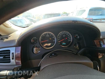 2013 GMC Yukon XL SLE 3SA – miniatura 12