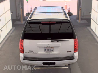 2013 GMC Yukon XL SLE 3SA – miniatura 5