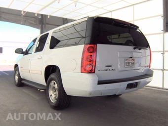2013 GMC Yukon XL SLE 3SA – miniatura 6