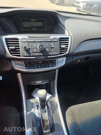 2013 Honda Accord Coupe LX-S - miniatura 10