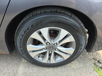 2013 Honda Accord Sedan LX - miniatura 11