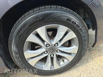 2013 Honda Accord Sedan LX - miniatura 9