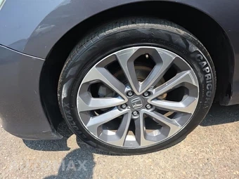 2013 Honda Accord Sedan Sport - miniatura 8