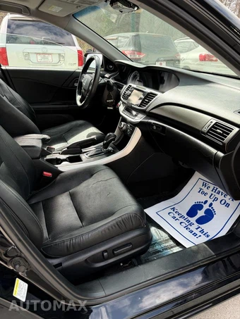 2013 Honda Accord Sedan Touring - miniatura 9