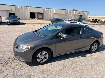 2013 Honda Civic Coupe LX - miniatura 16