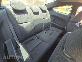 2013 Honda Civic Coupe Si - miniatura 13