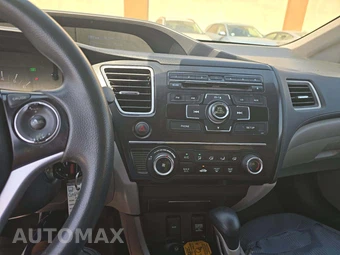 2013 Honda Civic Sedan LX - miniatura 10