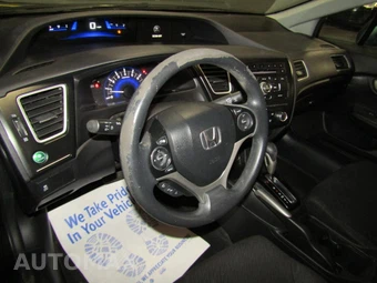 2013 Honda Civic Sedan LX - miniatura 9