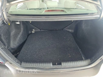 2013 Honda Civic Sedan LX - miniatura 16