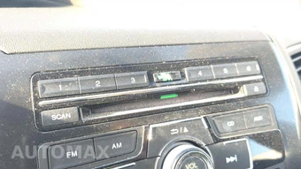 2013 Honda Civic Sedan LX – miniatura 28