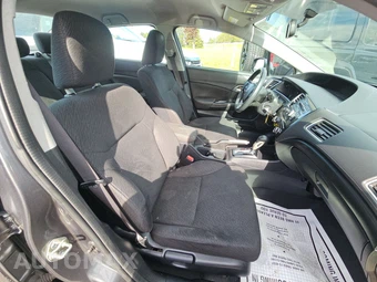 2013 Honda Civic Sedan LX – miniatura 8