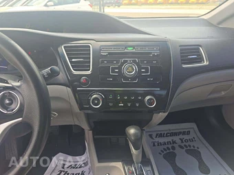 2013 Honda Civic Sedan LX – miniatura 10