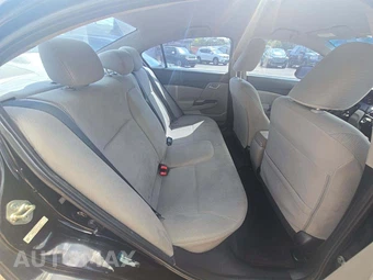 2013 Honda Civic Sedan LX – miniatura 16